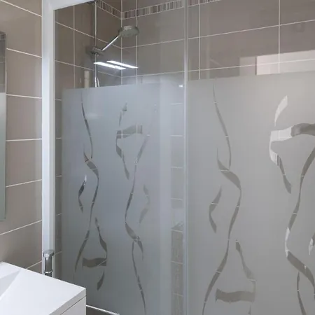 Aquaplage- 126- Vue Jardin- 4 Pers * Agde