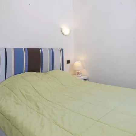 Apartment Aquaplage- 126- Vue Jardin- 4 Pers *