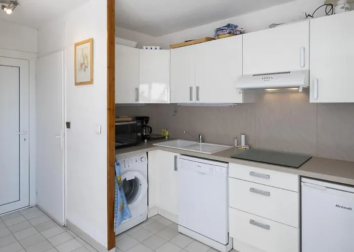 Aquaplage- 126- Vue Jardin- 4 Pers * Agde